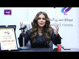 ارتبطت بشاب مصري ضحت بالكثير من أجله، حتى أنها تركت العمل مع محطة «إم بي سي» في لندن بناءً على رغبته، قبل أن تكتشفت في النهاية خيانته لها جسديًا مع امرأة أخرى، ما دفعها للانفصال عنه، والدخول في مرحلة. ØªØ±ÙØ¶ Ø¹Ù…Ù„ÙŠØ§Øª Ø§Ù„ØªØ¬Ù…ÙŠÙ„ Ø¯Ù†ÙŠØ§ Ø¹Ø¨Ø¯ Ø§Ù„Ø¹Ø²ÙŠØ² Ø§Ù„Ø§ÙƒØªØ¦Ø§Ø¨ ÙˆØ§Ù„Ù†ÙƒØ¯ Ø³Ø± Ø±Ø´Ø§Ù‚ØªÙŠ ÙÙŠØ¯ÙŠÙˆ