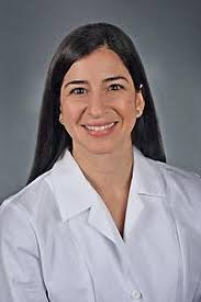 Sarah Hinkle's Instagram, Twitter & Facebook