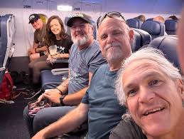 Our show Saturday night @blazinmranch was a blast! @onemorenight__band  shenanigans!!! #philcollins #genesis #tribute #trubuteband  #supportlivemusic #shenanigans #howdy