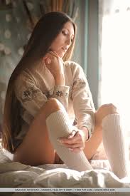 She wants you to grab her hair. Saju A Shows Off Her Tight Body With Erect Nipples And Smooth Pussy As She Poses On The Bed Russian Sexy Girls Pkrasim Ru