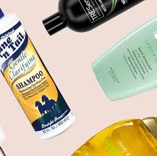 This clean shampoo is formulated with peppermint, spearmint, and wintergreen that is meant to stimulate hair growth and help treat scalp conditions like dandruff and itchiness. 531uqvipmfdbim