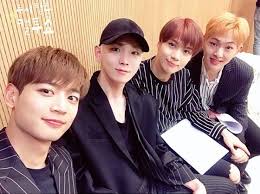 Their group name was explained to be a combination of the word shine and ee meaning people. I Am Kpop Girl Shinee Went To Counseling And Onho Lives Together