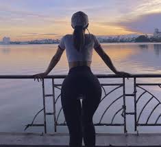 Nơi cung cấp đầy đủ và mới nhất thông tin mới về các hotgirl xinh gái, gợi cảm, nóng bóng cho các anh thưởng lãm. Gymer Le Bá»'ng Nháº­n Nhiá»u Y Kiáº¿n Trai Chiá»u Vi Chiáº¿c Quáº§n Táº­p
