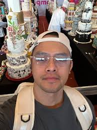 daming magagandang cakes and cupcakes sana na kita na ng judges yung  cupcake bago naglaglagan sobrang gagaling ng mga cake artist ng #wofex  #cakefiesta #WOFEXDrinks #WOFEXBakes