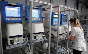Salah satu kasus penyakit yang membutuhkan pemasangan ventilator sebagai alat bantu hidup yang terjadi di indonesia diderita oleh nafeeza al syam, seorang bayi mungil yang mengidap kelainan jantung bawaan sejak usia 6 bulan. Pro Kontra Penggunaan Ventilator Terhadap Pasien Covid 19