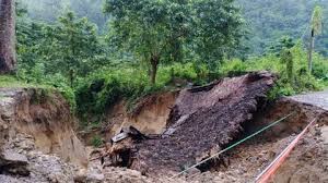 According to the ncs, the earthquake occurred at 6. Strong 6 4 Magnitude Earthquake Jolts Assam Tremors Aftershocks Felt Across North Bengal Northeast India The Weather Channel Articles From The Weather Channel Weather Com