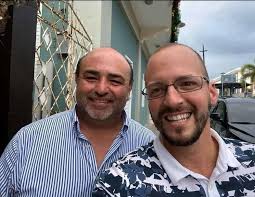 En graves problemas candidato PNP en Aguada, usa hospicio corporativo como  comité político.