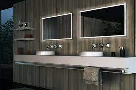 Per questa zona, minimo ip44. Come Illuminare Lo Specchio Del Bagno Idee E Consigli