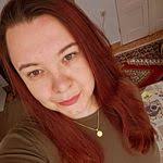 Edina Devic's Instagram, Twitter & Facebook