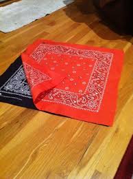 Now Time For The Smaller One So Line Up The Bandanas Pillows Decorative Diy Cheap Decorative Pillows Sewing Pillows