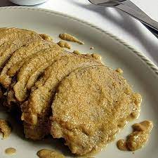 È un piatto freddo composto da carne cotta affettata e ricoperta da una salsa tonnata. Braciole Di Vitello Al Cartoccio Ricetta Diredonna