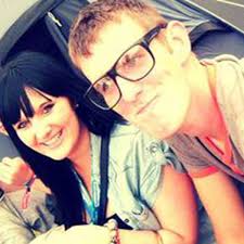 Female band manager told to leave industry because she's a woman, in sexist  email