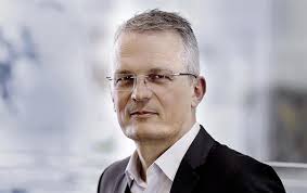 Les 10 personnalités de la pharma et chimie en Suisse