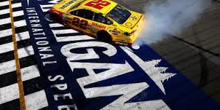 This comment was posted to reddit on mar 13, 2016 at 9:22 pm and was deleted within 13 minutes. Carl Edwards Prime Sports Network