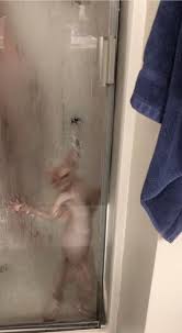 This Sphynx Cat Named Testeclese In The Shower Looks Like A Goblin Sphynx Cat Cute Hairless Cat Sphynx
