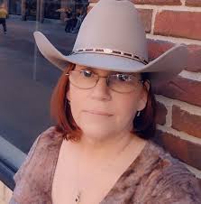 Today we close at 4pm (or sold out) for the Christmas parade! Y'all feel  free to park in our lot and enjoy the show!