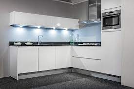 moderne witte keuken l vorm keuken l vorm keuken keuken idee