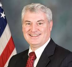 Income, gifts, loans: Where these state officials get their money