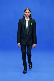 Update your wardrobe with new season styles & asos exclusive brands. Balenciaga Spring Summer 2020 Collection The Skinny Beep