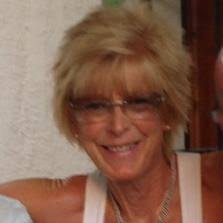 Good morning….we went to the Pelican Village yesterday 5th March to find  the Roslyn Watson shop but were told it's closed. Does anyone know if this  is correct. I was desperate to