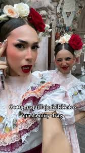 Karla Graff's Instagram, Twitter & Facebook