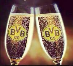 Official borussia mönchengladbach instagram 🖤🤍💚 #diefohlen #fohlenelf www.borussia.de. Pin Von Astrid Klomfass Auf Astrid Bvb Bvb Dortmund Borussia Dortmund Wallpaper