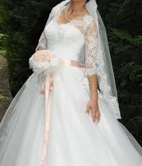 Fransiz Danteli Uzun Kollu Gelinlik Ozel Dikim 2 900 Tl Yerine 1 700 Tl The Dress Dantel Gelinlik Gelinlik