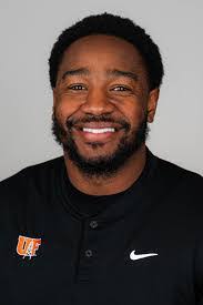 Anthony Gore's Instagram, Twitter & Facebook