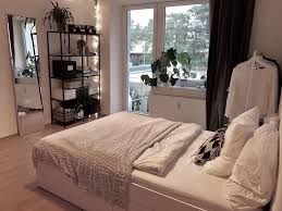 Helles Und Mobliertes Wg Zimmer Im Schonen Rosenheim Wg Zimmer Wg Zimmer Einrichten Ideen Zimmer Einrichten
