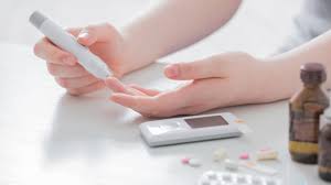 Diabetes mellitus (dm), commonly known as diabetes, is a group of metabolic disorders characterized by a high blood sugar level over a prolonged period of time. Diabetes Symptome Ursachen Und Behandlung
