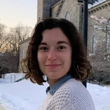 Joining Grassroots Effort, Olivia Groell '22 Helps Deliver Farm Surplus to  Food Pantries