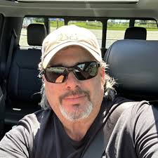 Hi. What size of badge do I need for this head. 1978 100w super lead.