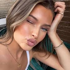 Madison Reilly's Instagram, Twitter & Facebook