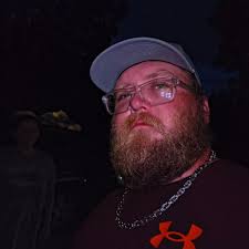 Tom Stennett in people