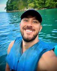 Leonardo Ulloa (@rodriguezleo93) • Instagram photos and videos