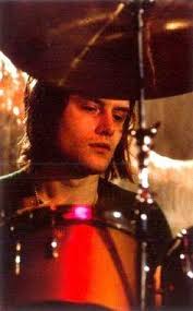 HAPPY BIRTHDAY CARL PALMER !!!