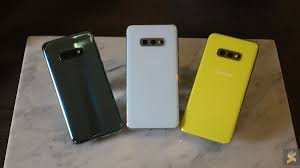 The samsung galaxy s10e is a head turner when it comes to the design and screen. The Samsung Galaxy S10e Is A Value Packed Flagship With No Compromises
