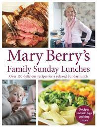Mary Berry S Family Sunday Lunches By Mary Berry Http Www Amazon Co Uk Dp 0755360907 Ref Cm Sw R Pi Dp O Bmtb0w4p7z2