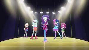 Rarity And Friends On The Runway Eg2 Png My Little Pony Drawing My Little Pony Friendship Pony Drawing