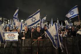 80mila a Tel Aviv: Gi le mani da diritti civili e magistratura | il  manifesto