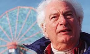 Joseph Heller dies at the age of 76