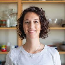 Lorena Green's Instagram, Twitter & Facebook