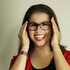 Mia Harlan 💛 Quirky Romance Author (@miaharlanbooks) • Instagram photos  and videos