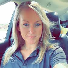 The Pekin Police Records Department would like to thank 93.3 The Drive for  providing lunch today. Lori won Workplace of the Week and received Hickory  River Barbecue for her co-workers. Thank you