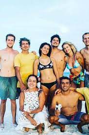 Maybe you would like to learn more about one of these? Casamento De Yasmin Brunet E Gabriel Medina Gera Crise Com Pais De Surfista E Todos Param De Se Seguir Nas Redes Sociais Famosos Extra Online