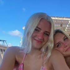 Kira Sanders's Instagram, Twitter & Facebook