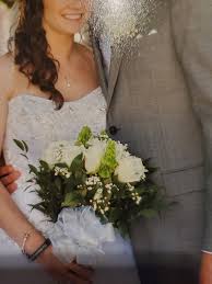 He sent me a couple photos of his wife's bouquet and said. Shasta Daisy Order Silk Wedding Flowers Online Love Is Blooming Blog Silk Wedding Flowers And Bouquets Online Love Is Blooming