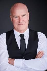 Chris Girard's Instagram, Twitter & Facebook