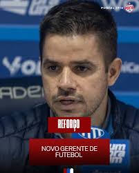 CARA NOVA NO LEÃO! 🦁 O Fortaleza Esporte Clube anuncia a contratação de Roberto  Braga para o cargo de Gerente Técnico de Futebol, reforçando a nova  estrutura de gestão do Departamento de