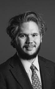 Justin Hoekstra's Instagram, Twitter & Facebook